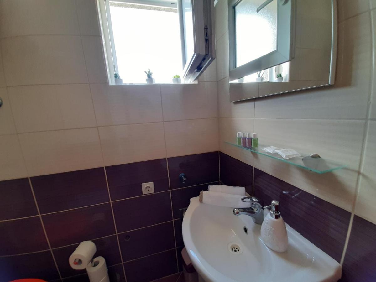 Ferienwohnung Holiday Beach House Grebaštica Exterior foto